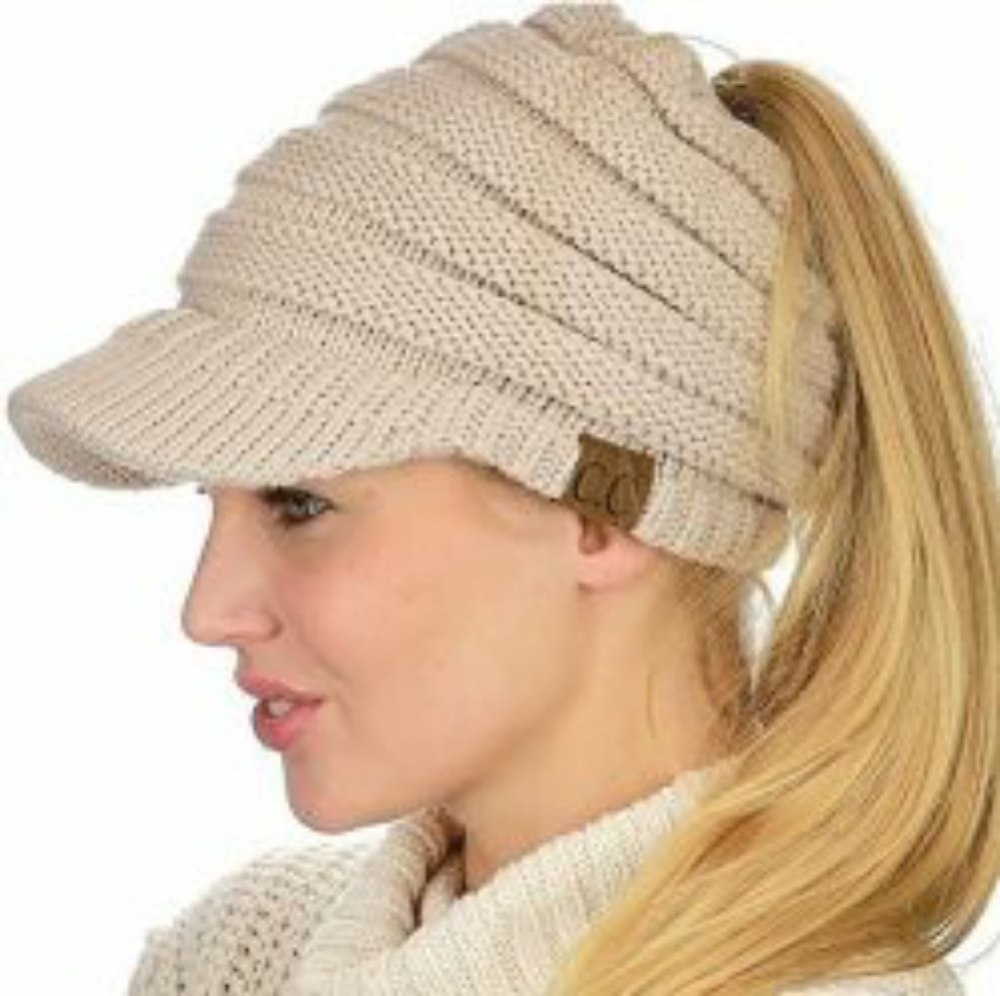 NWOT Cream Ponytail/bun Knit Hat